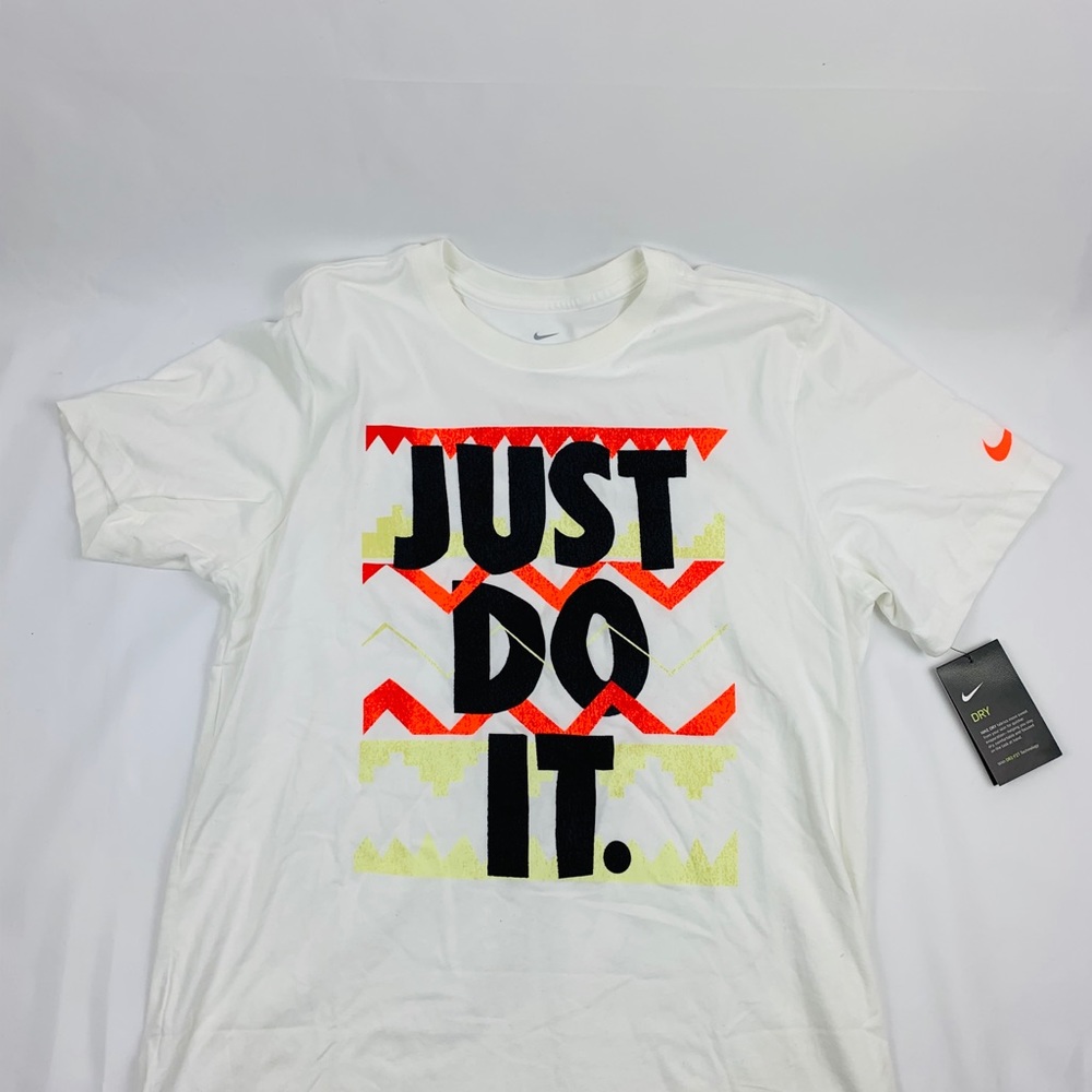 Brand New* Nike basketball Dry-Fit